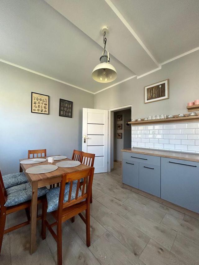 Apartament Nad Galeria Blisko Centrum Kudowy Kudowa Zdroj Luaran gambar
