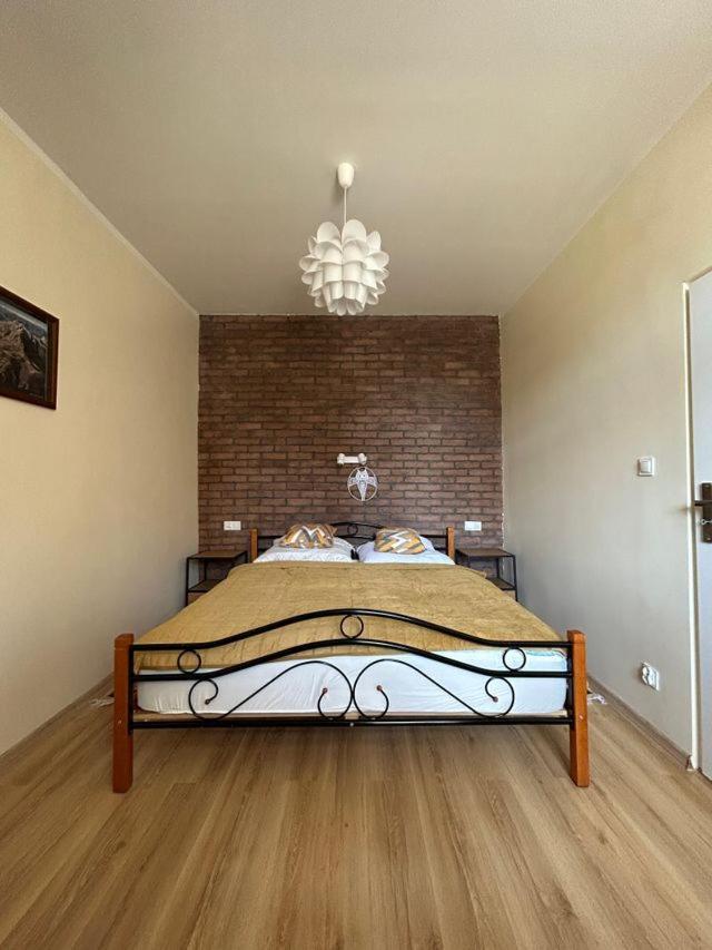Apartament Nad Galeria Blisko Centrum Kudowy Kudowa Zdroj Luaran gambar